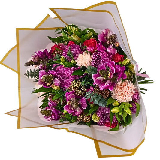 Voilet elegance Arrangement - Jihaans Flower Emporium