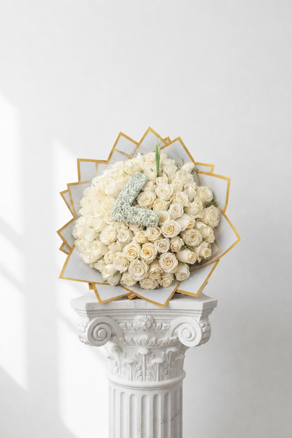 100 Stem Roses (with one Letter)  - Choose your own Colour