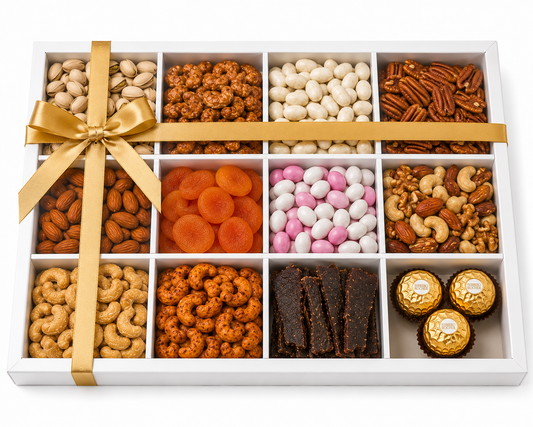 The Luxury nuts & treat snack gift box