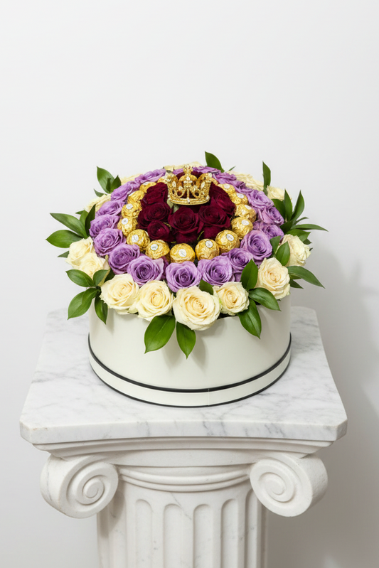 The Queen her Majesty Bucket - Jihaans Flower Emporium