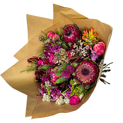 Wild Elegance Protea Bunch - Jihaans Flower Emporium