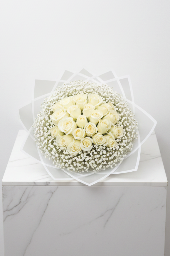 Assorted Size & Colour Rose Bouquets (with Baby's Breath)