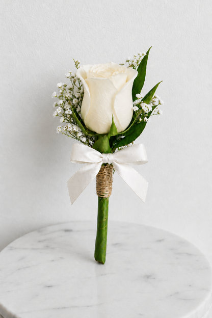 Rose Boutonniere / Button hole